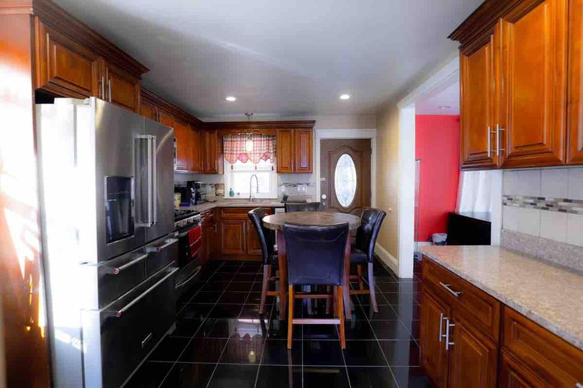 Mount Pleasant Hideaway Villa Providence Exterior photo